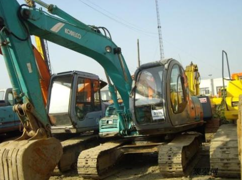 挖掘機陷車，你需要了解以下方法